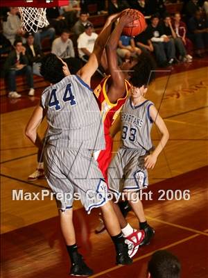 Thumbnail 2 in Villa Park vs. Dominguez (Torrey Pines Holiday Classic) photogallery.