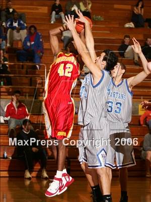 Thumbnail 3 in Villa Park vs. Dominguez (Torrey Pines Holiday Classic) photogallery.
