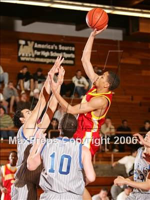 Thumbnail 2 in Villa Park vs. Dominguez (Torrey Pines Holiday Classic) photogallery.