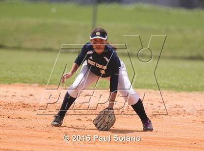 Thumbnail 3 in Incarnate Word Academy @ Holy Cross photogallery.