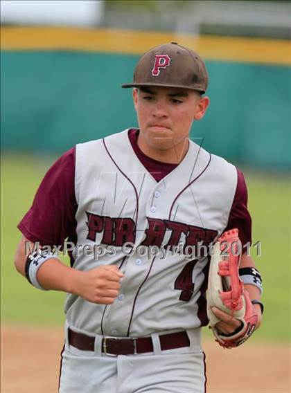 Thumbnail 3 in Bonita Vista vs Paramount (San Diego Lions Tournament) photogallery.