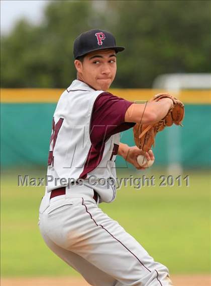 Thumbnail 1 in Bonita Vista vs Paramount (San Diego Lions Tournament) photogallery.