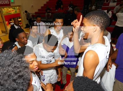Thumbnail 3 in Bishop Montgomery vs St. Anthony (Ryse Williams/Pac Shores Tournament) photogallery.