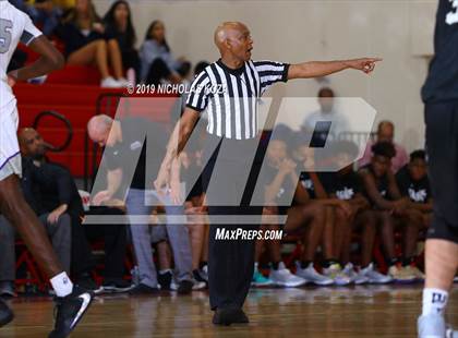 Thumbnail 1 in Bishop Montgomery vs St. Anthony (Ryse Williams/Pac Shores Tournament) photogallery.