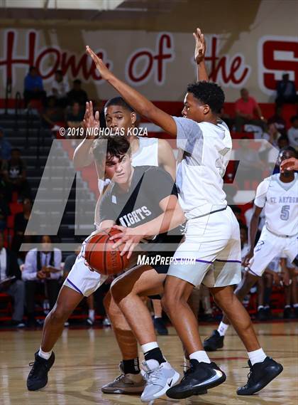 Thumbnail 1 in Bishop Montgomery vs St. Anthony (Ryse Williams/Pac Shores Tournament) photogallery.