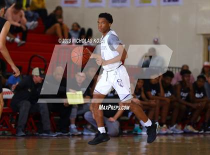 Thumbnail 2 in Bishop Montgomery vs St. Anthony (Ryse Williams/Pac Shores Tournament) photogallery.