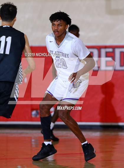 Thumbnail 3 in Bishop Montgomery vs St. Anthony (Ryse Williams/Pac Shores Tournament) photogallery.
