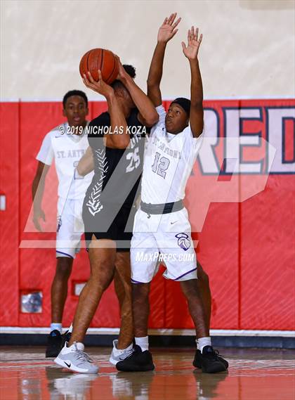 Thumbnail 2 in Bishop Montgomery vs St. Anthony (Ryse Williams/Pac Shores Tournament) photogallery.