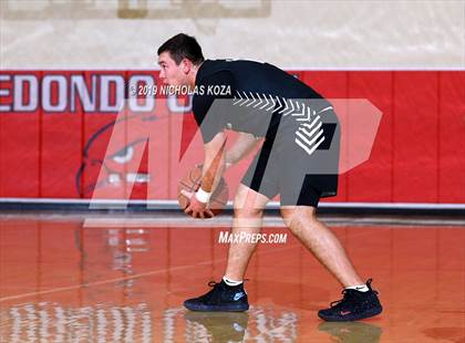 Thumbnail 1 in Bishop Montgomery vs St. Anthony (Ryse Williams/Pac Shores Tournament) photogallery.