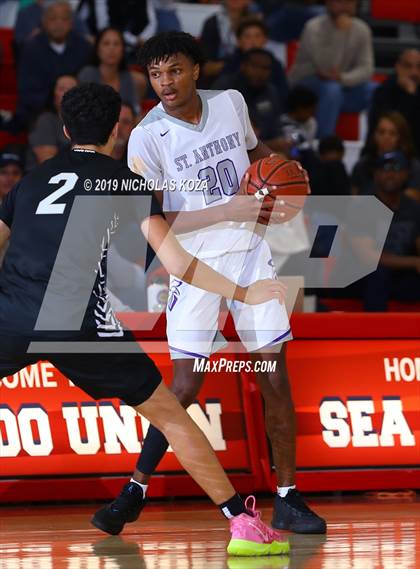 Thumbnail 3 in Bishop Montgomery vs St. Anthony (Ryse Williams/Pac Shores Tournament) photogallery.