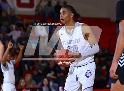 Thumbnail 3 in Bishop Montgomery vs St. Anthony (Ryse Williams/Pac Shores Tournament) photogallery.
