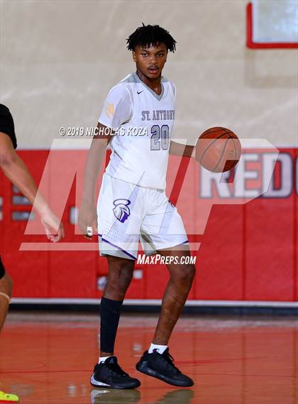 Thumbnail 1 in Bishop Montgomery vs St. Anthony (Ryse Williams/Pac Shores Tournament) photogallery.
