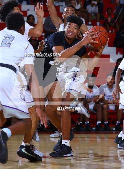 Thumbnail 1 in Bishop Montgomery vs St. Anthony (Ryse Williams/Pac Shores Tournament) photogallery.