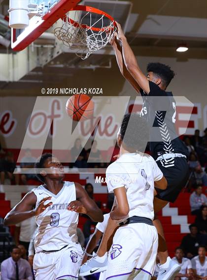 Thumbnail 3 in Bishop Montgomery vs St. Anthony (Ryse Williams/Pac Shores Tournament) photogallery.