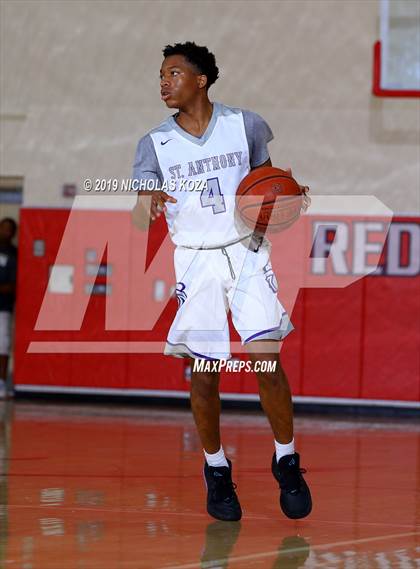 Thumbnail 1 in Bishop Montgomery vs St. Anthony (Ryse Williams/Pac Shores Tournament) photogallery.