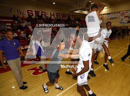 Thumbnail 2 in Bishop Montgomery vs St. Anthony (Ryse Williams/Pac Shores Tournament) photogallery.
