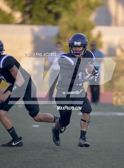 Thumbnail 3 in Rancho Dominguez vs Jordan photogallery.