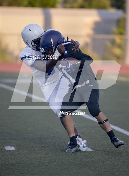 Thumbnail 1 in Rancho Dominguez vs Jordan photogallery.