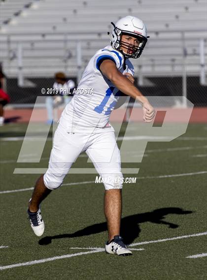 Thumbnail 2 in Rancho Dominguez vs Jordan photogallery.