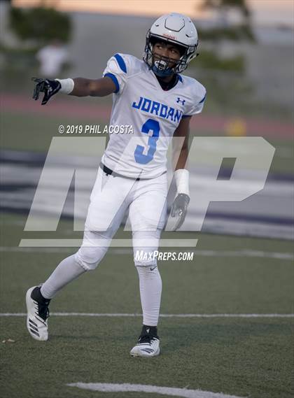 Thumbnail 3 in Rancho Dominguez vs Jordan photogallery.