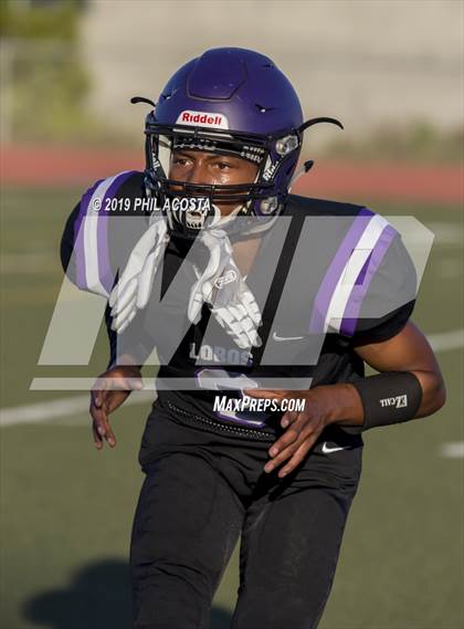 Thumbnail 2 in Rancho Dominguez vs Jordan photogallery.