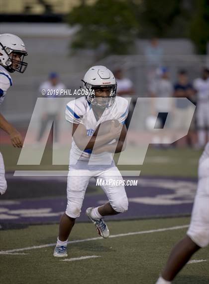Thumbnail 3 in Rancho Dominguez vs Jordan photogallery.