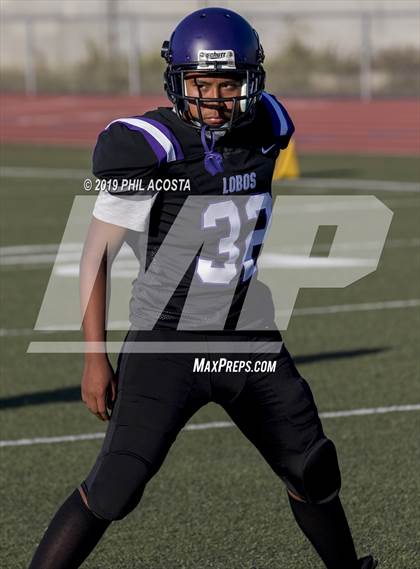 Thumbnail 3 in Rancho Dominguez vs Jordan photogallery.