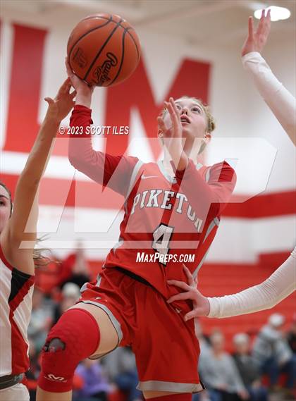 Thumbnail 2 in Piketon @ Logan Elm photogallery.
