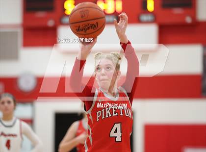 Thumbnail 1 in Piketon @ Logan Elm photogallery.