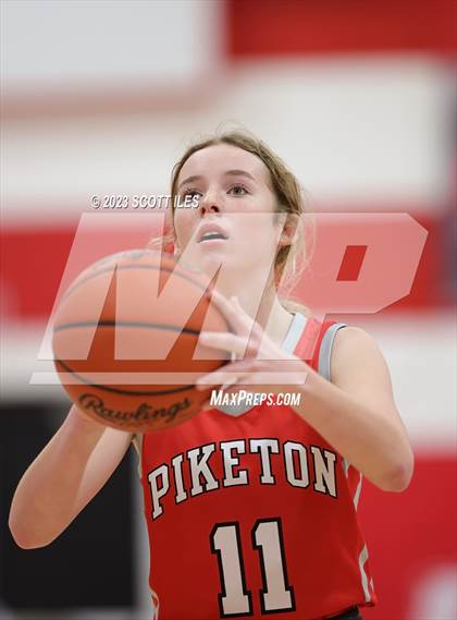 Thumbnail 3 in Piketon @ Logan Elm photogallery.