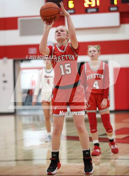 Thumbnail 3 in Piketon @ Logan Elm photogallery.
