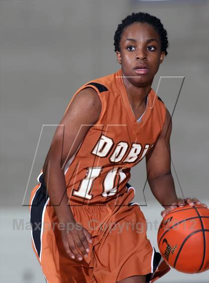 Thumbnail 2 in Pasadena Memorial vs. Dobie (McDonald's Texas Invitational) photogallery.