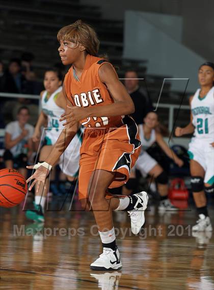 Thumbnail 1 in Pasadena Memorial vs. Dobie (McDonald's Texas Invitational) photogallery.