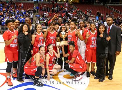 Thumbnail 3 in South Mountain (AIA D3 Final Award Photos) photogallery.
