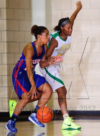 Thumbnail 3 in Desoto vs Duncanville (McDonald's Texas Invitational) photogallery.