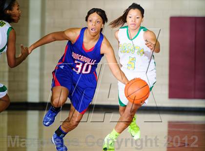 Thumbnail 2 in Desoto vs Duncanville (McDonald's Texas Invitational) photogallery.