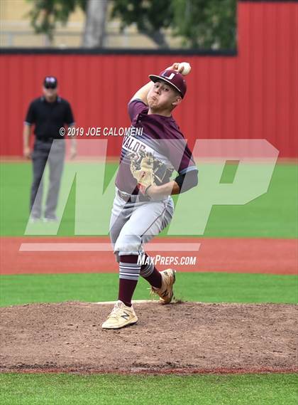 Thumbnail 3 in Alamo Heights vs Uvalde (UIL 5A Bi District) photogallery.