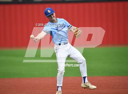 Thumbnail 2 in Alamo Heights vs Uvalde (UIL 5A Bi District) photogallery.