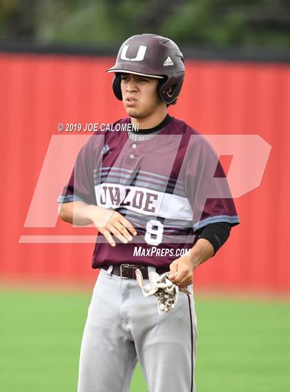 Thumbnail 3 in Alamo Heights vs Uvalde (UIL 5A Bi District) photogallery.