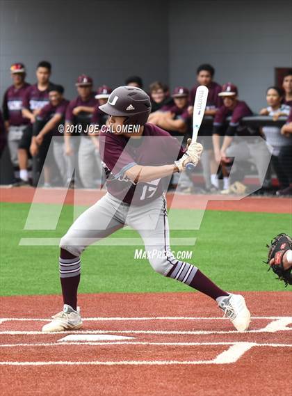 Thumbnail 2 in Alamo Heights vs Uvalde (UIL 5A Bi District) photogallery.