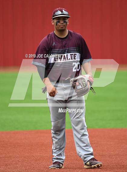 Thumbnail 3 in Alamo Heights vs Uvalde (UIL 5A Bi District) photogallery.