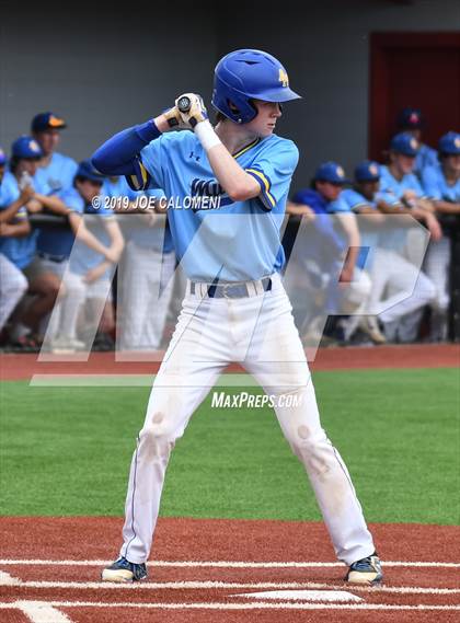 Thumbnail 3 in Alamo Heights vs Uvalde (UIL 5A Bi District) photogallery.
