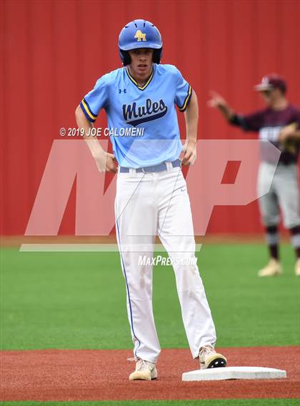 Thumbnail 3 in Alamo Heights vs Uvalde (UIL 5A Bi District) photogallery.