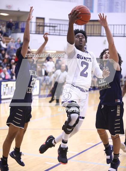 Thumbnail 3 in Decatur Central vs. Ben Davis (IHSAA 4A 3rd Round Playoff) photogallery.
