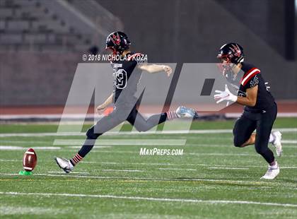 Thumbnail 1 in Harvard-Westlake vs. Palos Verdes (CIF SS Playoffs) photogallery.