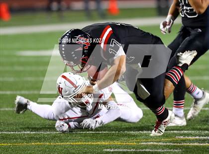 Thumbnail 1 in Harvard-Westlake vs. Palos Verdes (CIF SS Playoffs) photogallery.