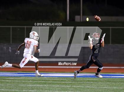Thumbnail 3 in Harvard-Westlake vs. Palos Verdes (CIF SS Playoffs) photogallery.