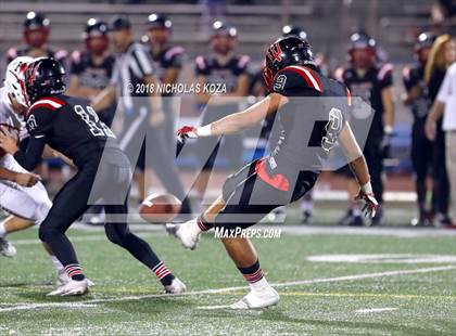 Thumbnail 3 in Harvard-Westlake vs. Palos Verdes (CIF SS Playoffs) photogallery.