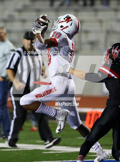 Thumbnail 1 in Harvard-Westlake vs. Palos Verdes (CIF SS Playoffs) photogallery.