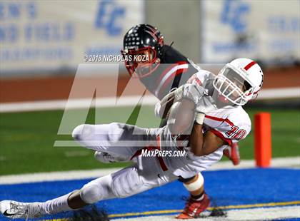 Thumbnail 1 in Harvard-Westlake vs. Palos Verdes (CIF SS Playoffs) photogallery.